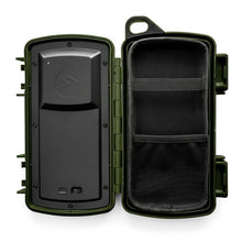 Load image into Gallery viewer, Ecoxgear EcoExtreme II IP67 Waterproof Bluetooth Speaker (Green）
